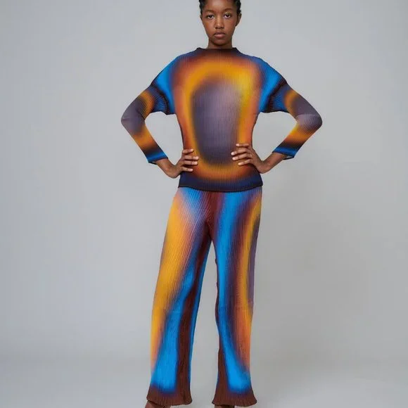 Julia Heuer - Tortas top - Picture 2 of 3